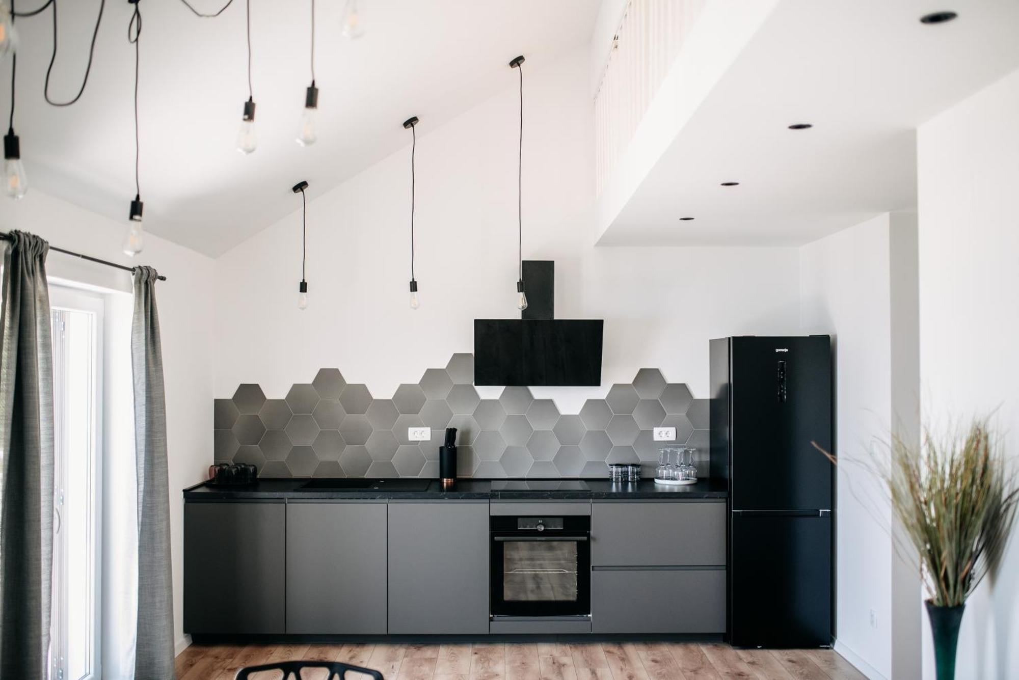 Muller Apartment *